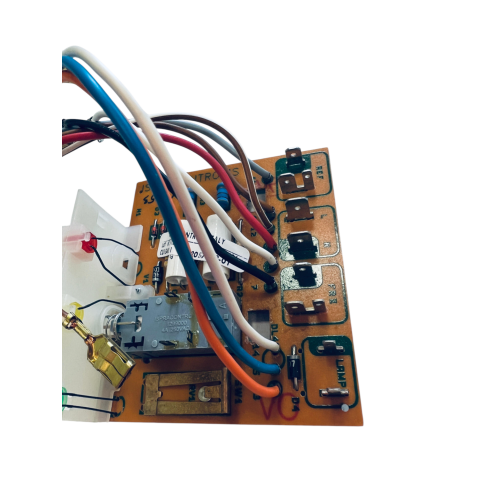 Электронный модуль холодильника Electrolux, Rosenlew ISPRACONTROL'S  ITALY LOT №.F137M 2057239-01