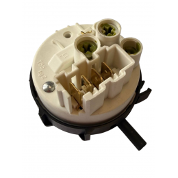 Датчик уровня воды стиральной машины Indesit, Ariston 160018275.00 95/70-380