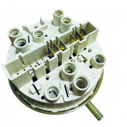 Датчик уровня стиральной машины Indesit WG834TU, WG835TXR C00049506 16000721600