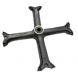 Крестовина бака стиральной машины Indesit, Ariston C00074213 - 174000696.04
