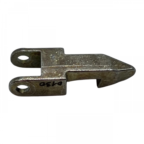 Крючок ручки люка стиральной машины AEG 1108257005 